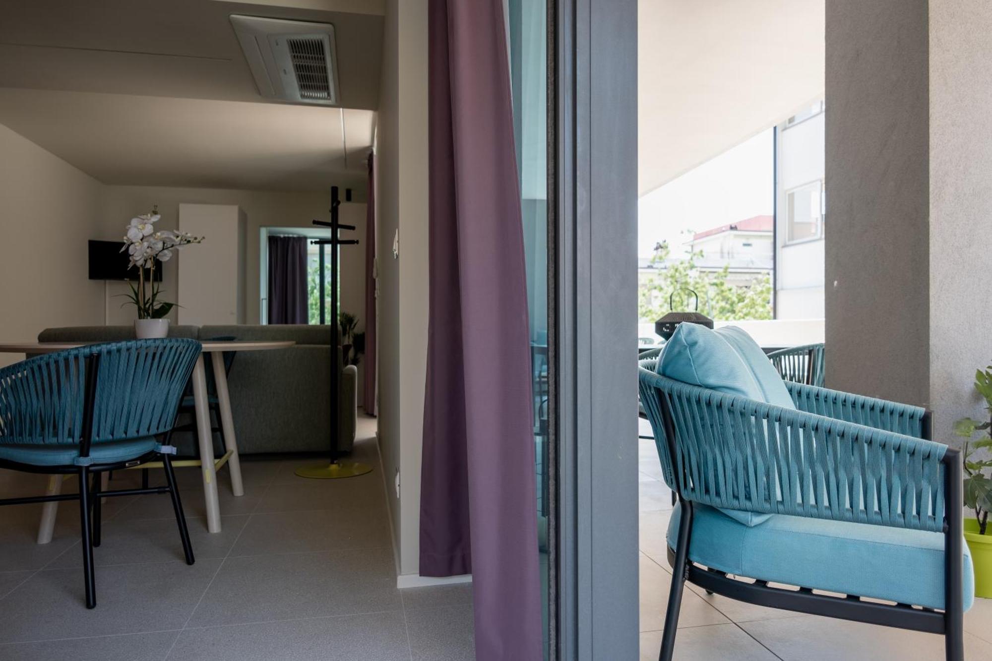 גראדו Aparthotel Zefiro Com Design, Large Terrace, Bike, Near Beach And Thermal מראה חיצוני תמונה